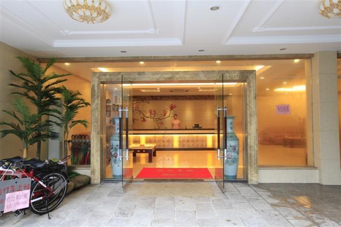 Yangshuo Hua Xiang Man Ting West Street Hotel Екстер'єр фото